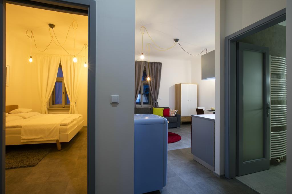 Apartments At The Blue Duckling Praga Exterior foto